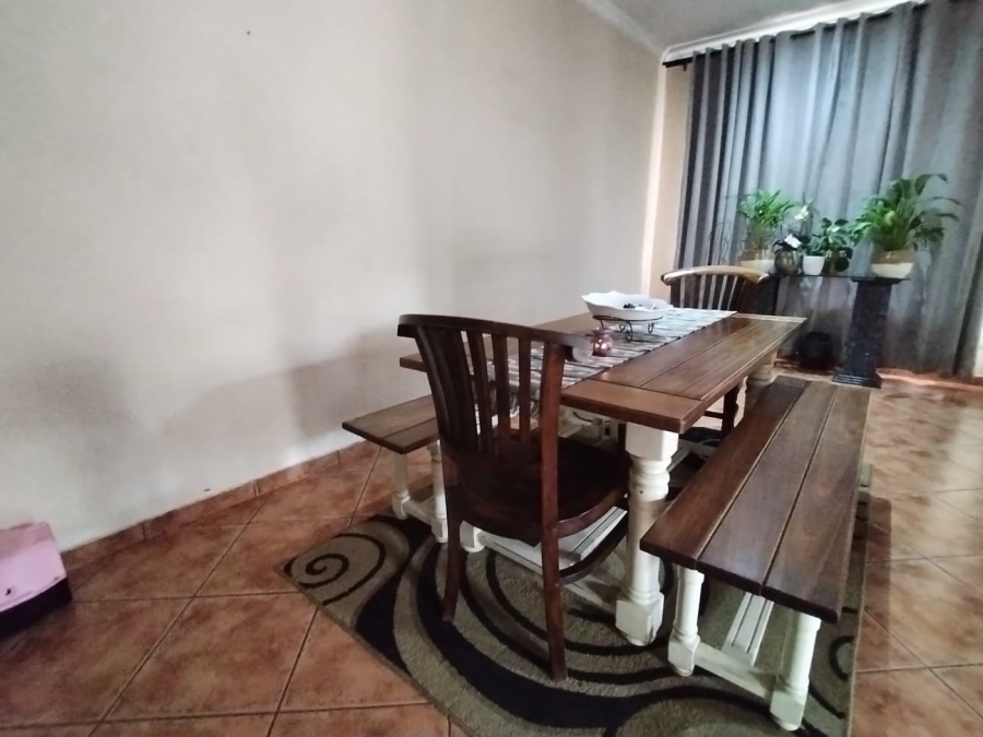 3 Bedroom Property for Sale in Safari Gardens North West